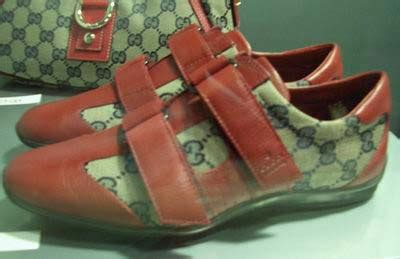 scarpe gucci strappo 2010|sneaker donna gucci.